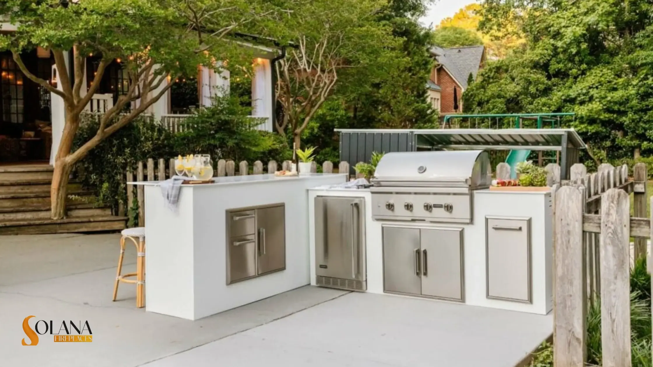 Why You Should Invest in an Outdoor Kitchen Island