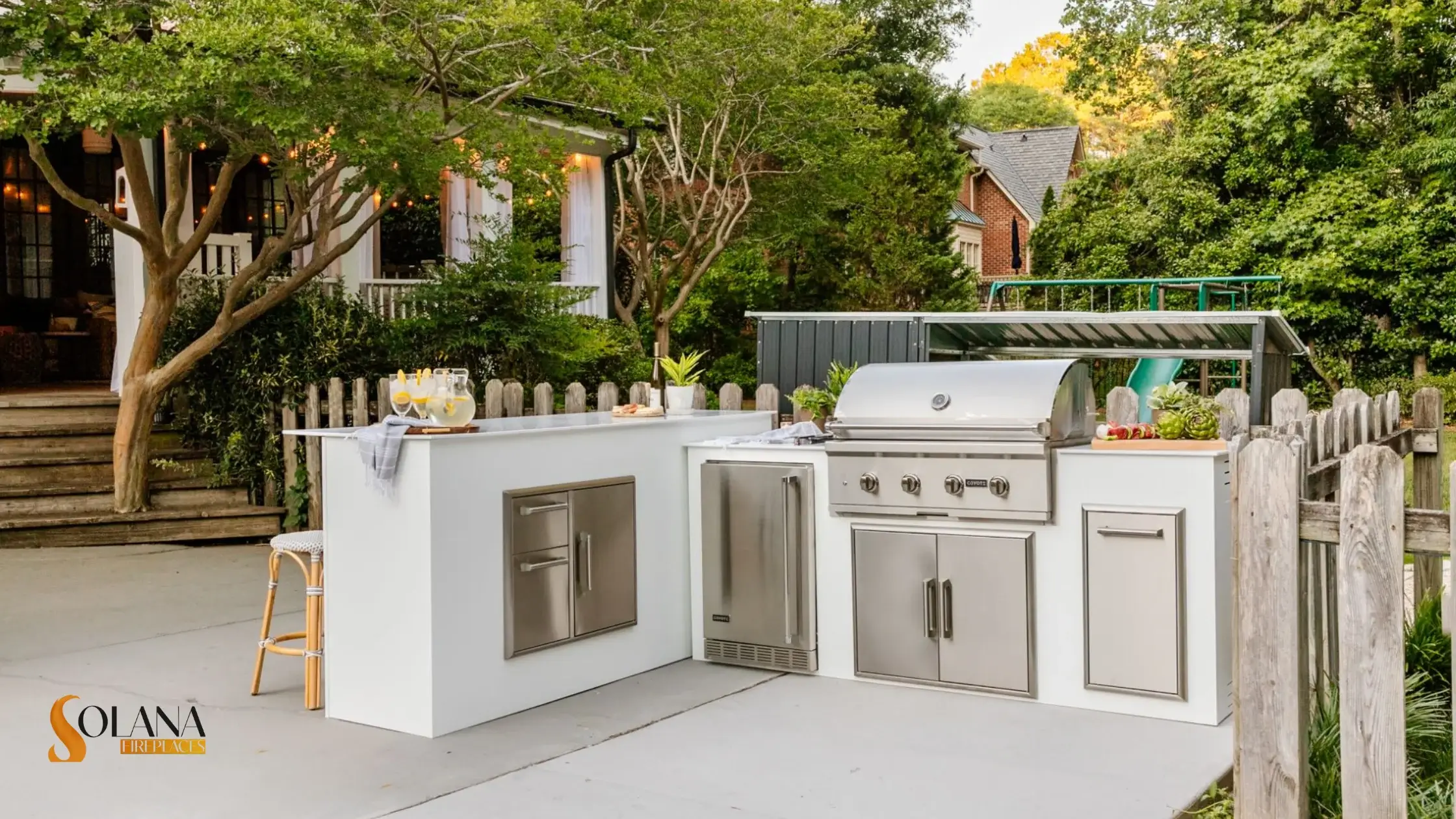 Best Accessories for Your Outdoor Kitchen